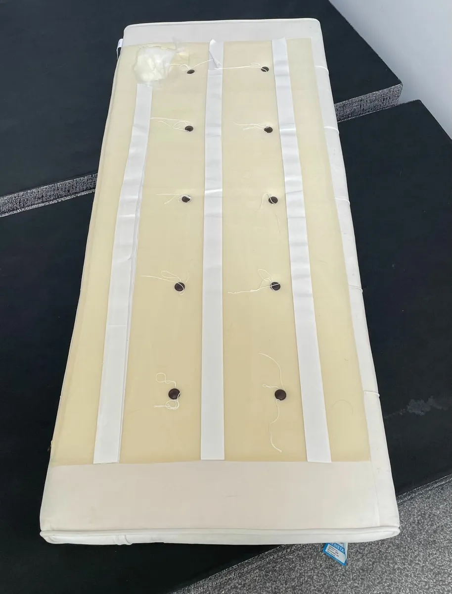 Mattress + Headboard - Image 4