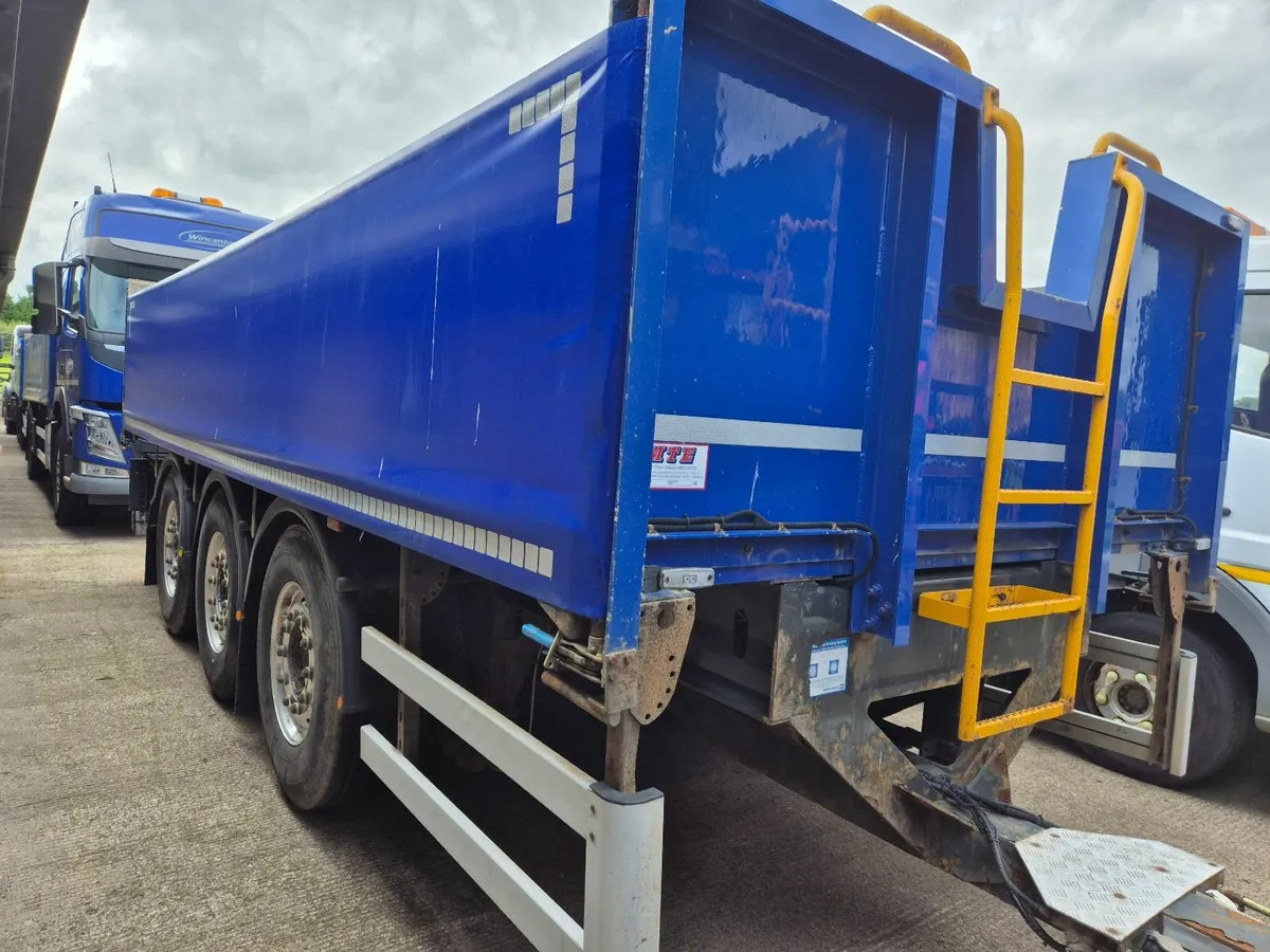 2017 MTE Tri axle 22ft Drawbar trailer - Image 1