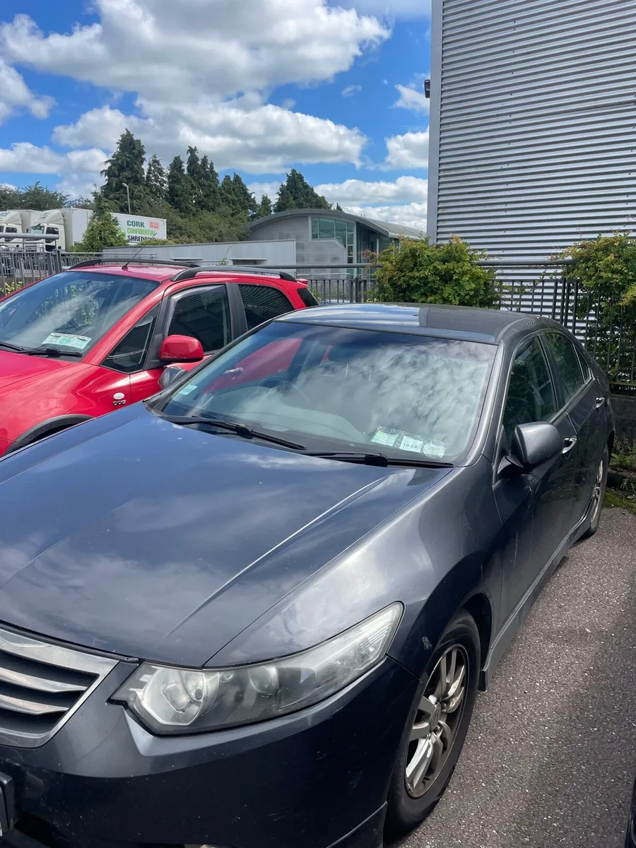 2011 Honda accord I-DTEC 2.2 - Image 1