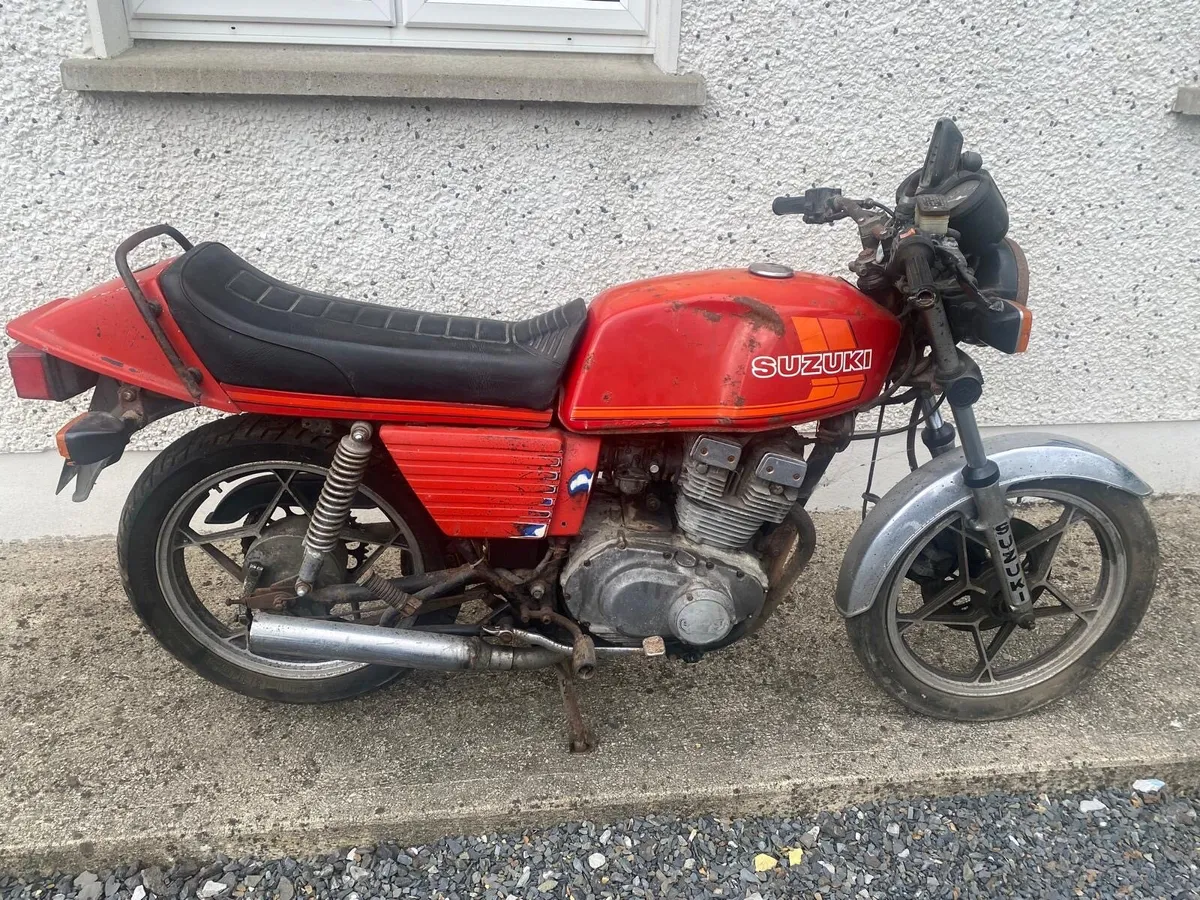 Suzuki Gsx 250 - Image 2