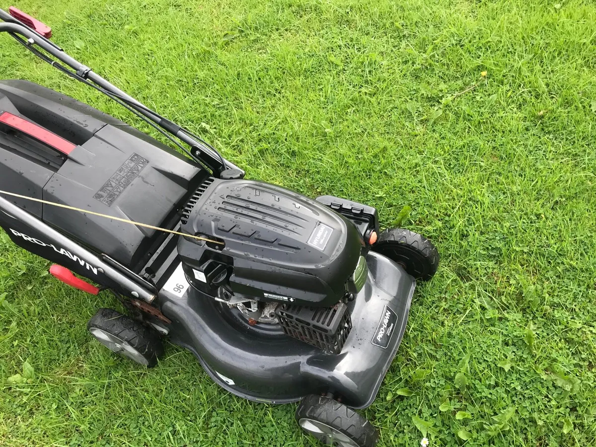 Pro lawn lawnmower as new - Image 4