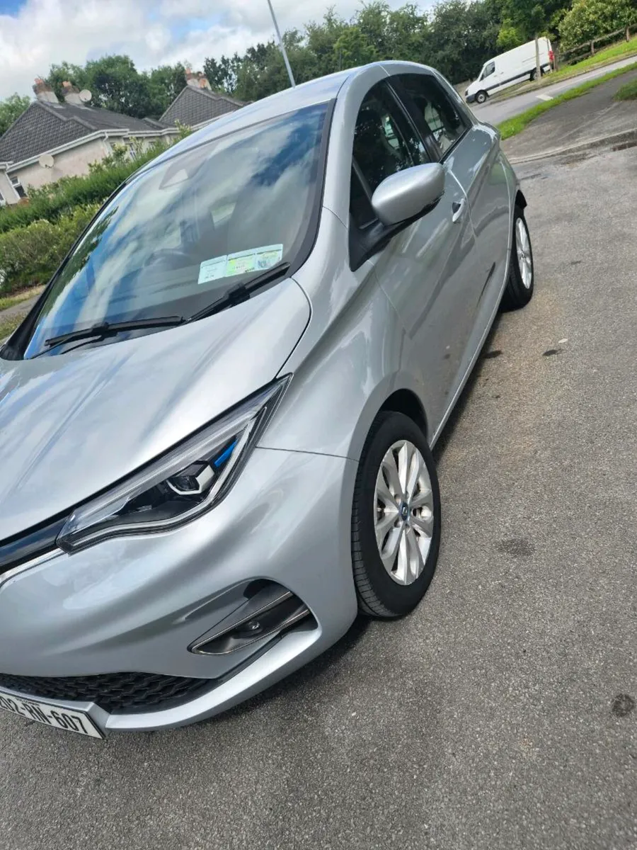 Renault ZOE I-iconic R135 ZE50 135PS 5DR A - Image 3