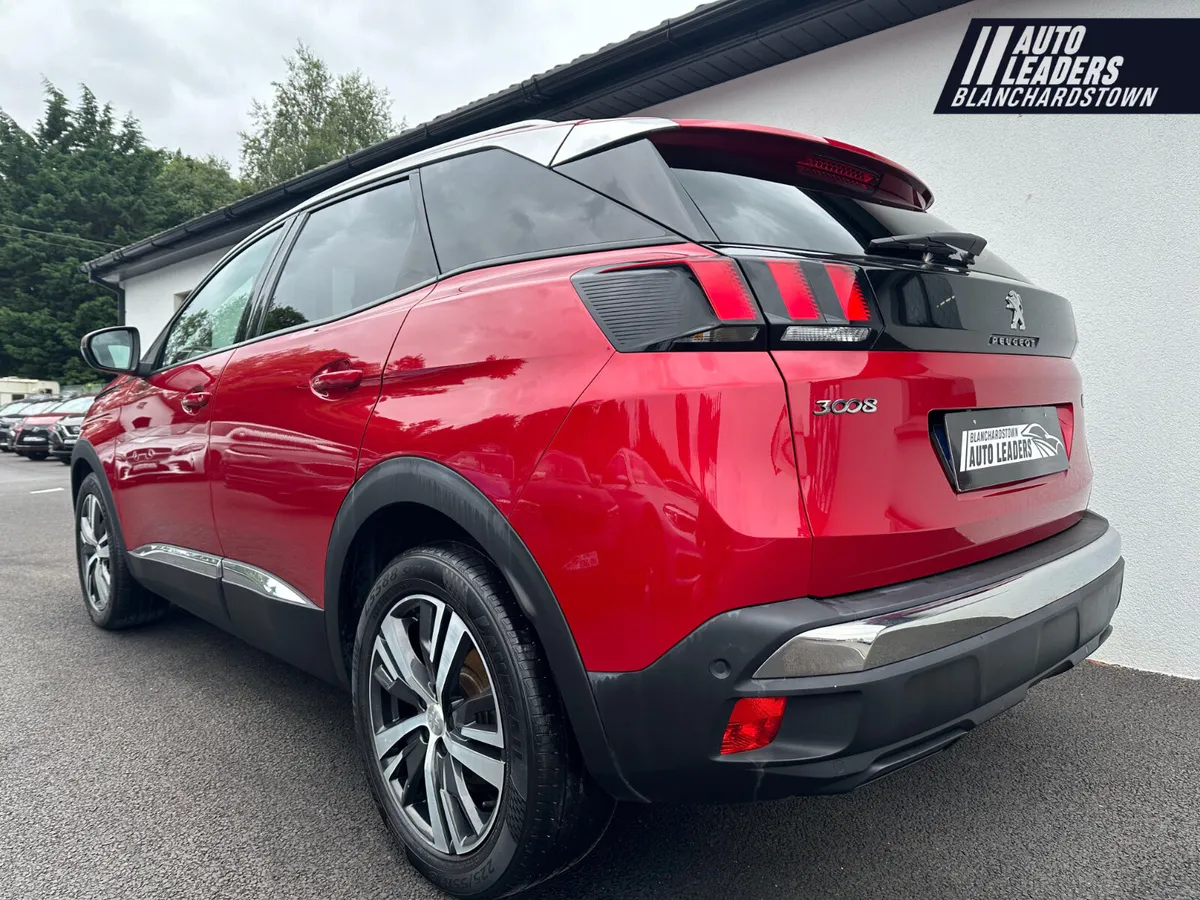 PEUGEOT 3008 1.5HDI ALLURE 130PS AUTO - Image 4