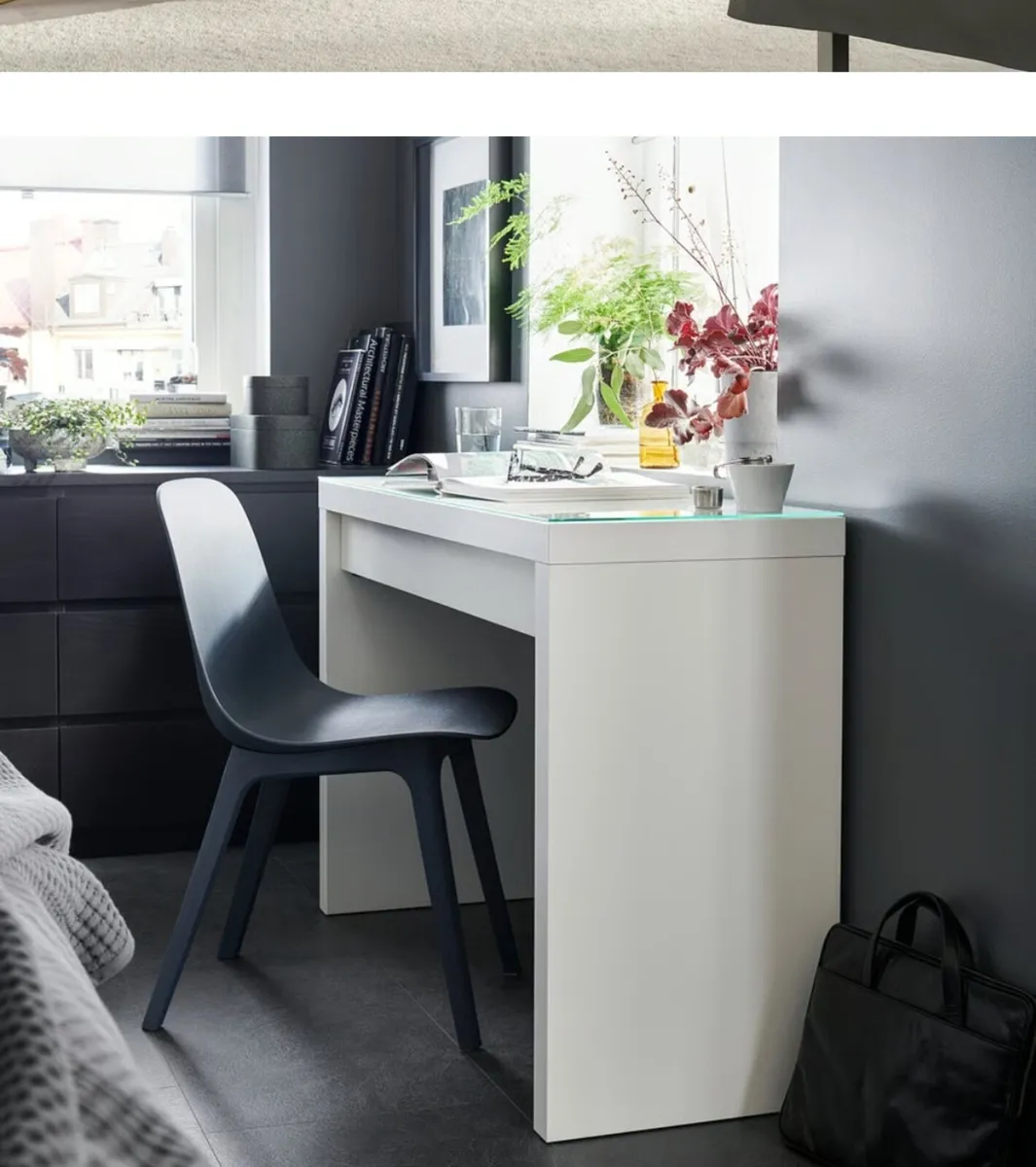 Dressing Table - Image 1