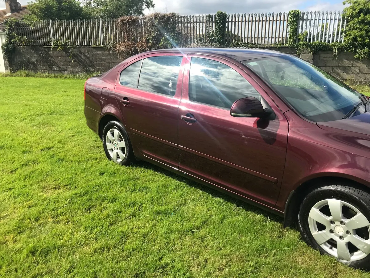 Skoda Octavia 2012 - Image 4