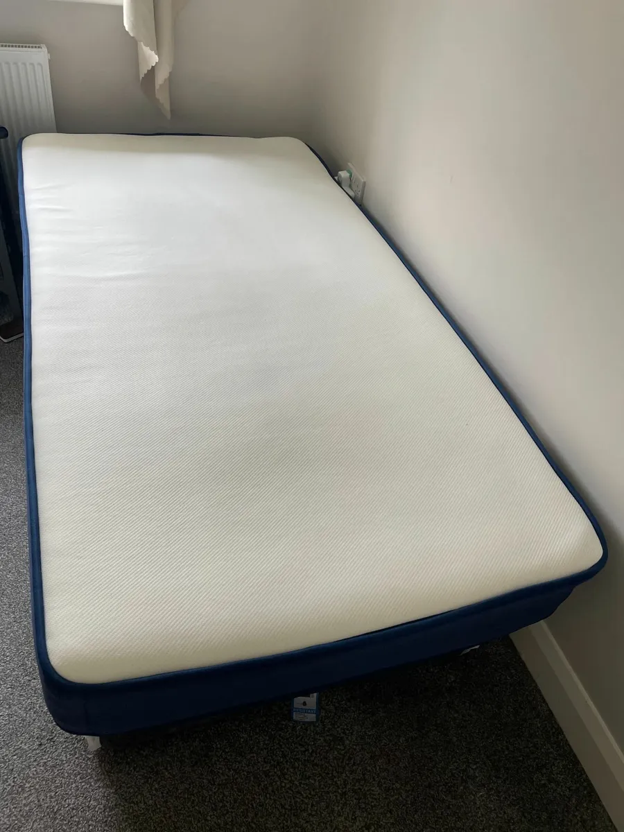 Mattress (Larger Single) - Image 1