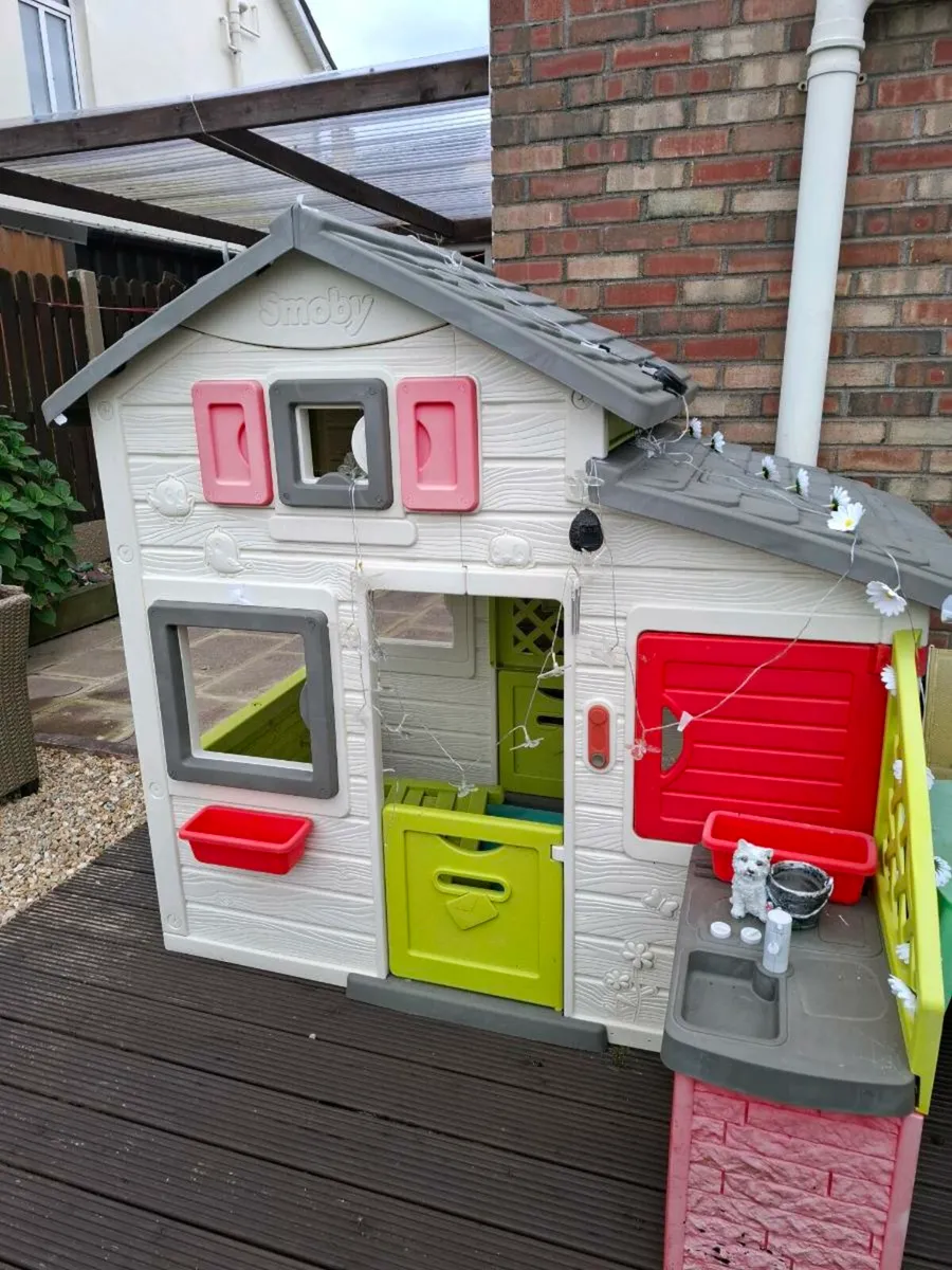 Kids toy garden house