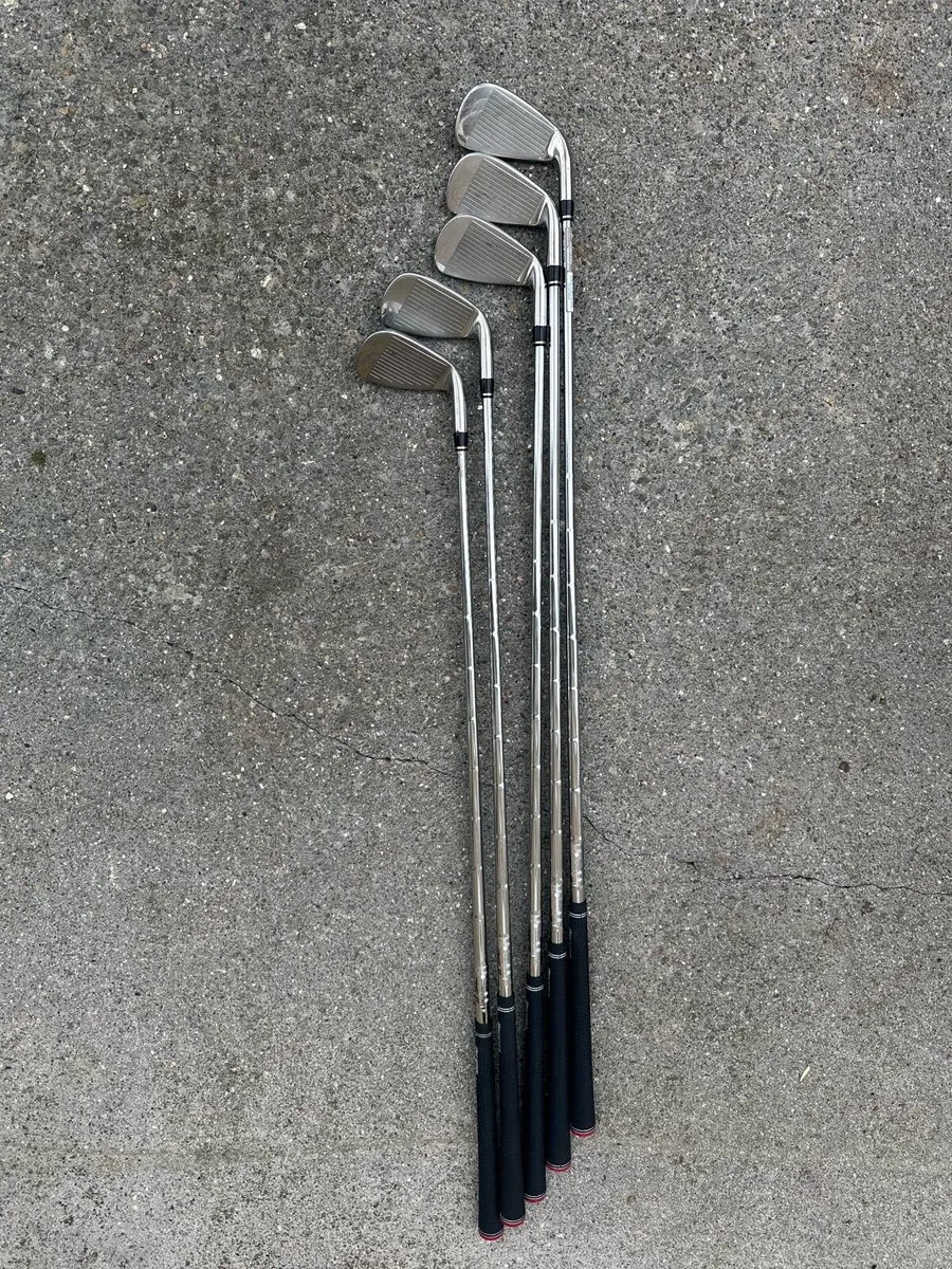 Left handed irons - Image 2