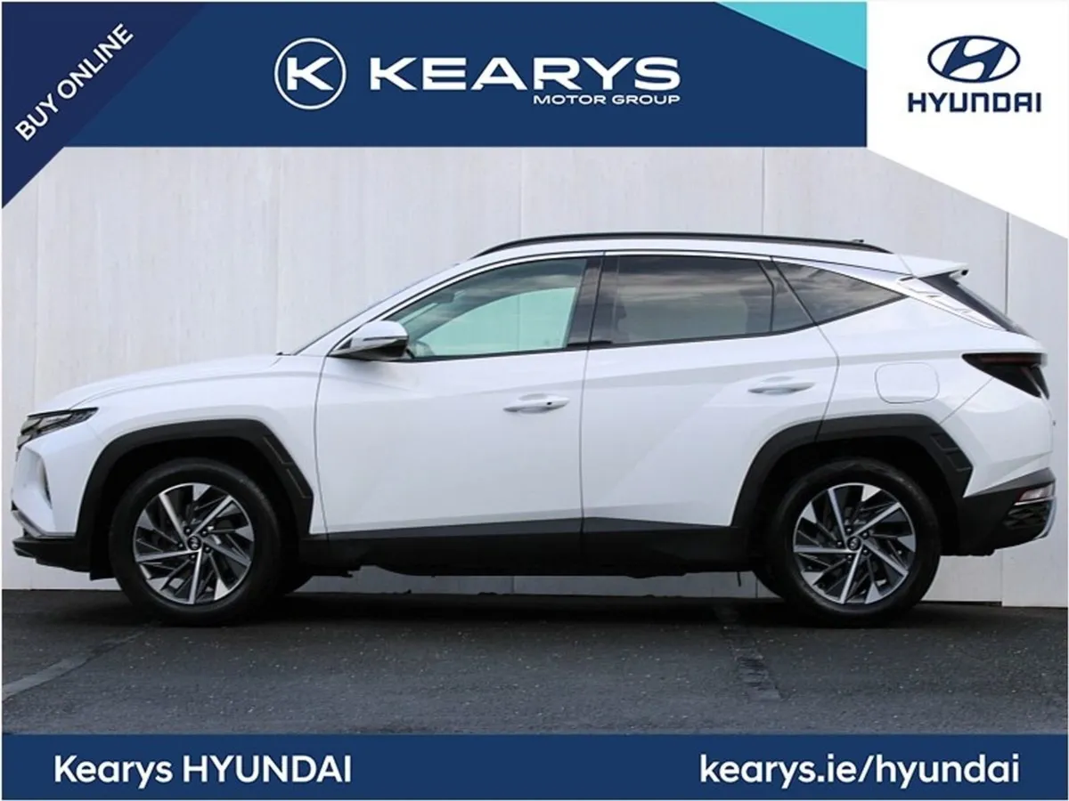 Hyundai Tucson 2WD Executive Plus - Image 3