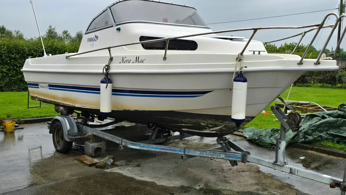 Drago 3 Berth Cabin Cruiser. - Image 2