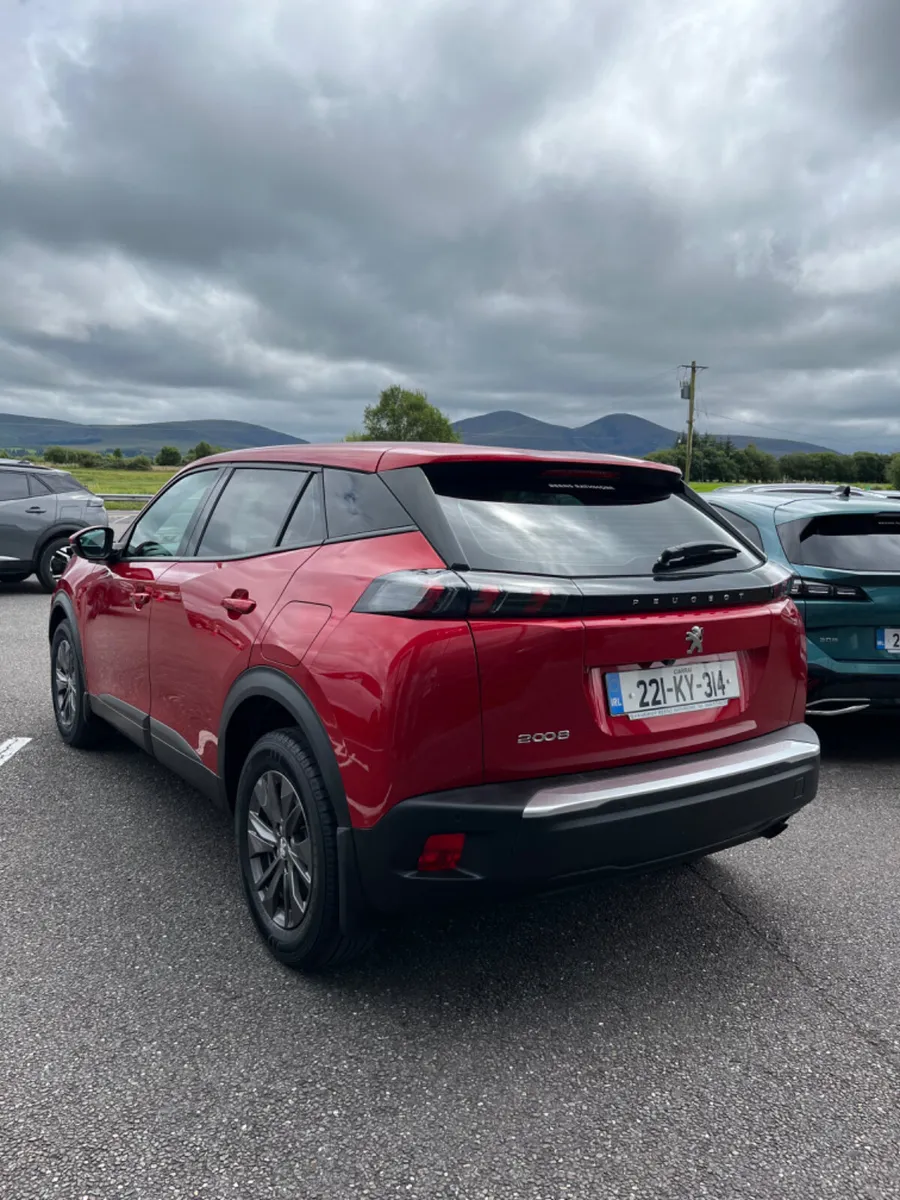 Peugeot 2008 2022 - Image 3