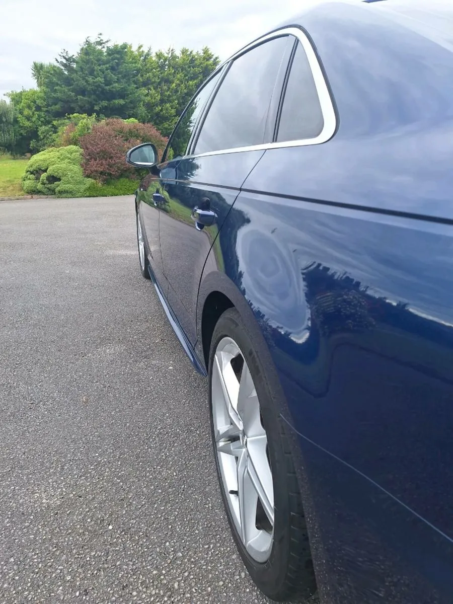 Audi A4 2.0 TDI 190 S-Line 2016 - Image 3
