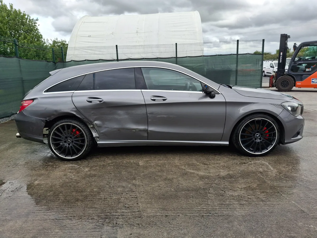 ?2016 Mercedes CLA-CLASS  Urban 2.2 Diesel - Image 4