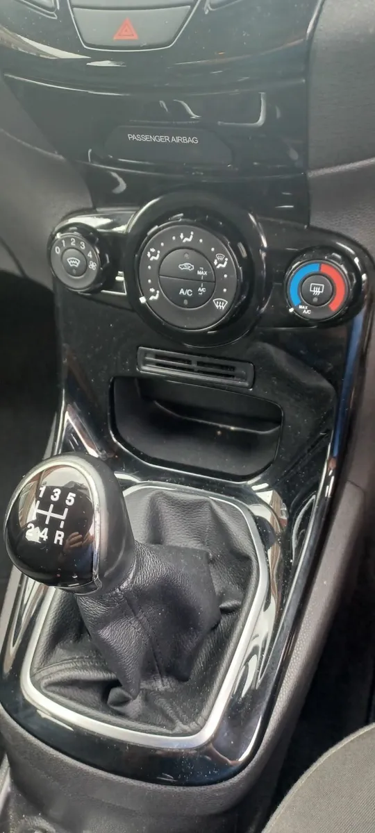 Ford Fiesta 2013 - Image 1