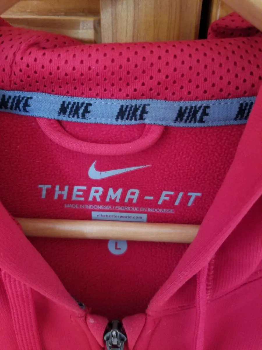 Nike red hoody size large - Image 2