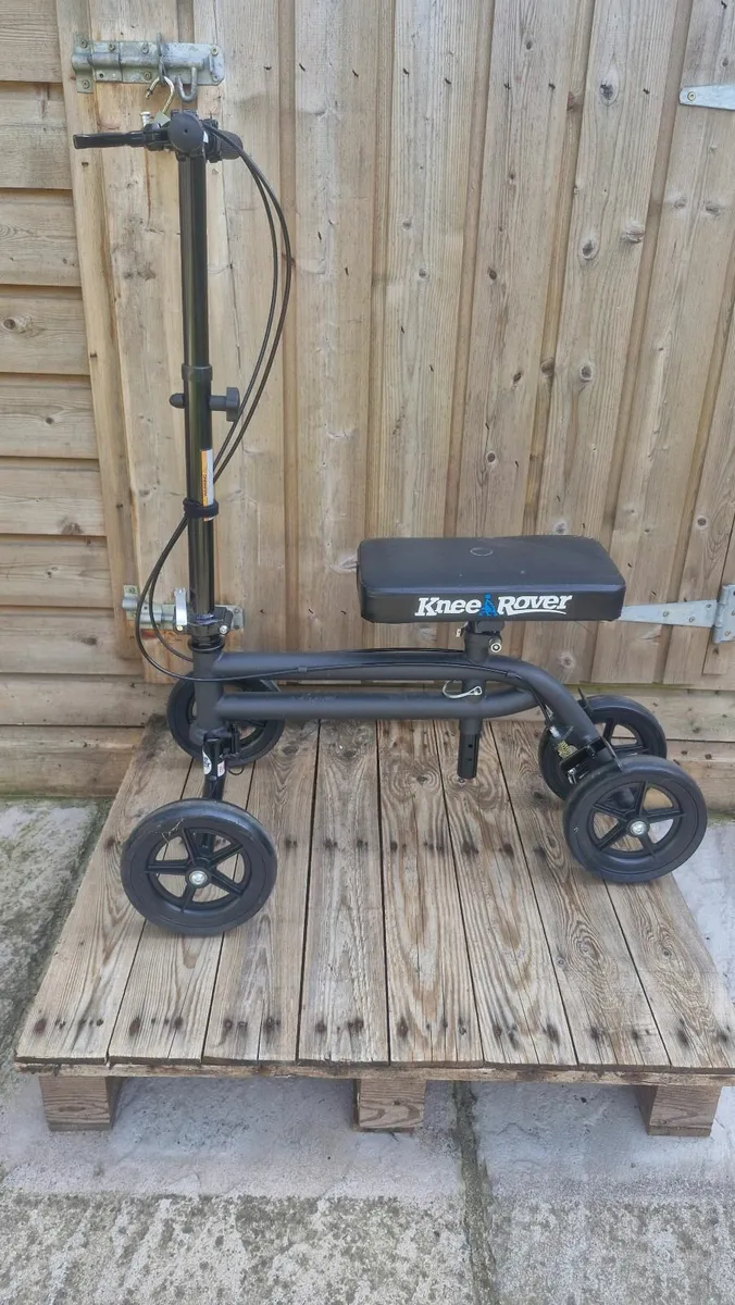Knee Roller for mobility