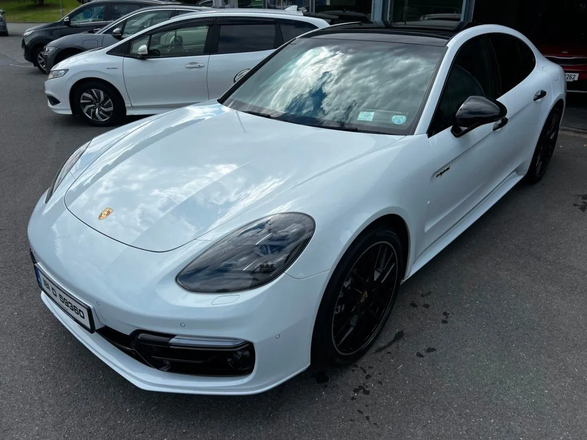 Porsche Panamera Panamera 4 E-hybrid Executive Sp - Image 4