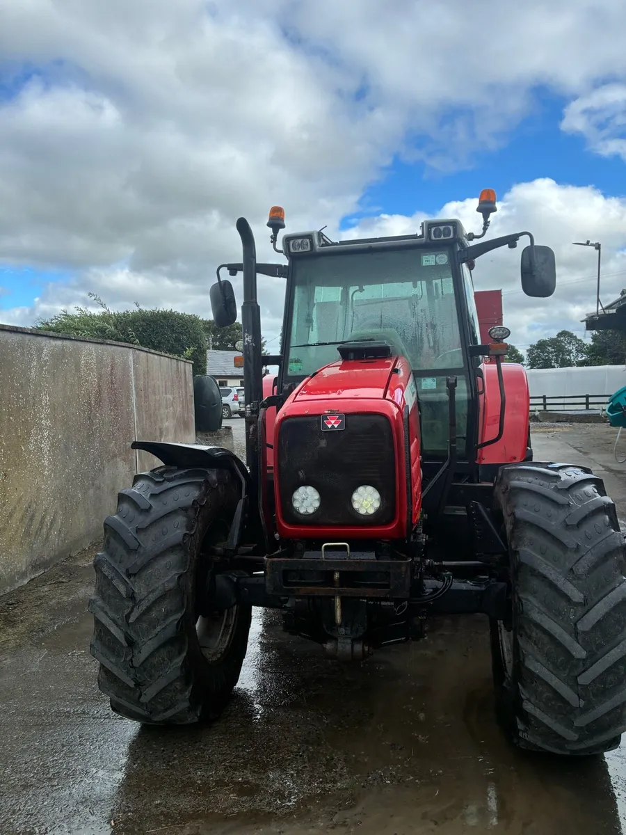 Massey Ferguson 5470 - Image 1