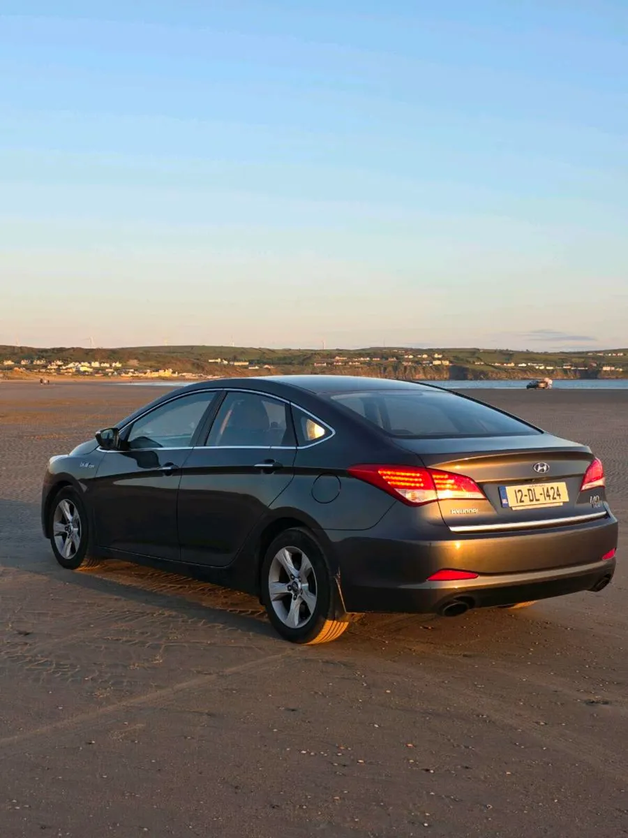 I will sell a car, fully serviced, new NST. - Image 2