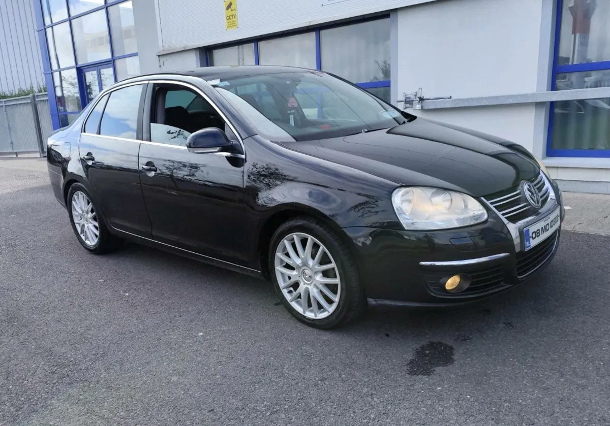 08 Volkswagen Jetta 2L tdi - Image 4