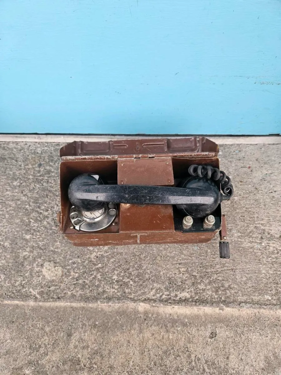 Vintage Mobile Field Telephone - Image 1