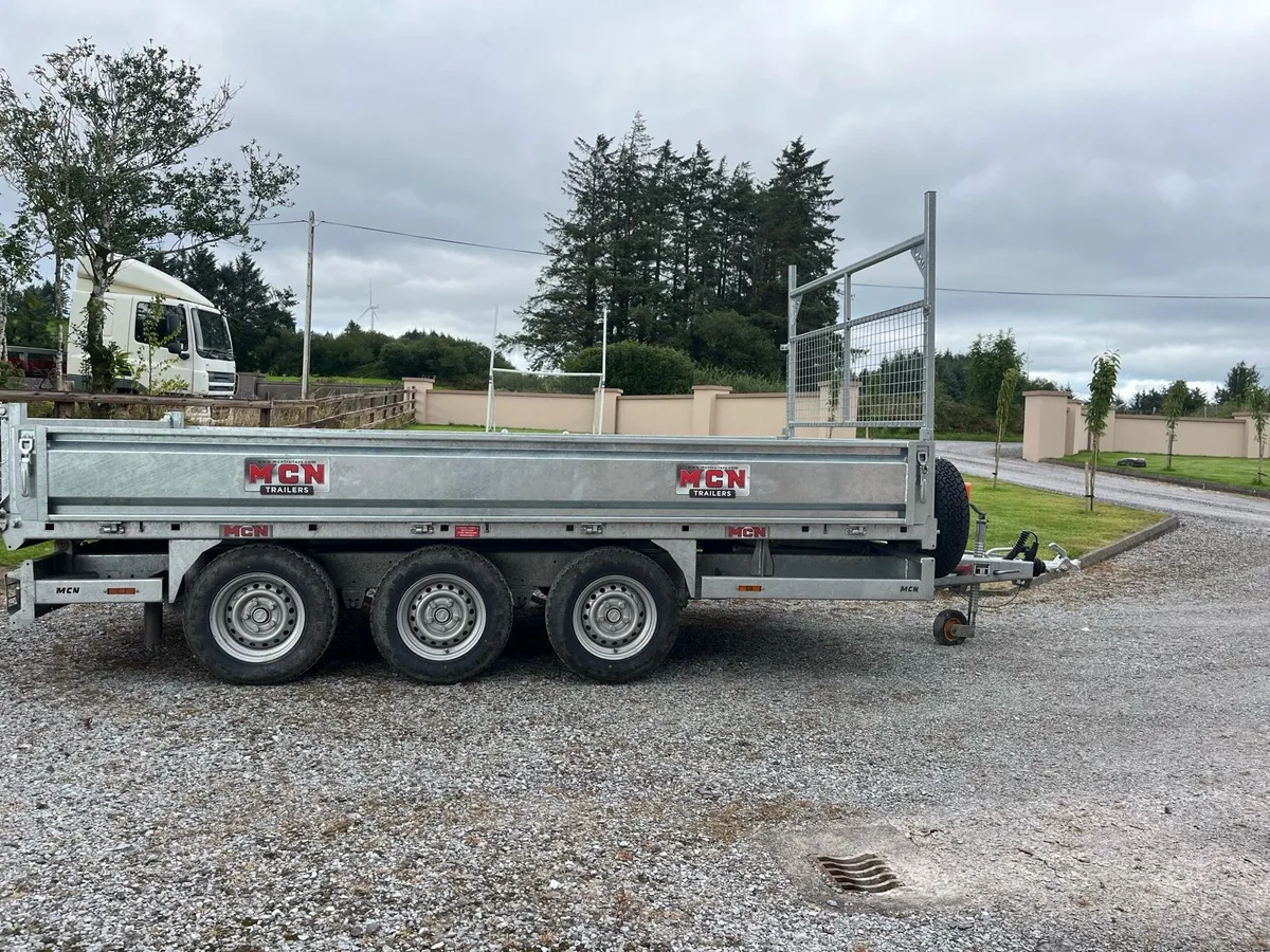Mcn 12ft tri axle tipper trailer - Image 4