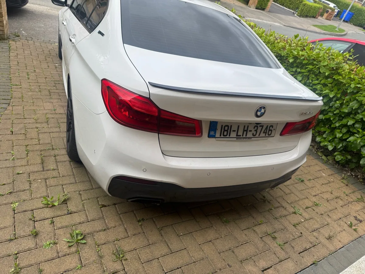 Car - Image 2