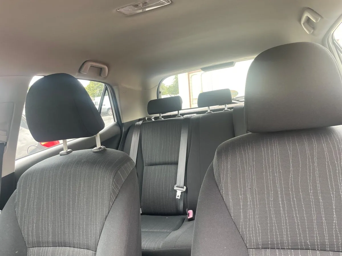 Toyota Auris Automatic 2009 - Image 4