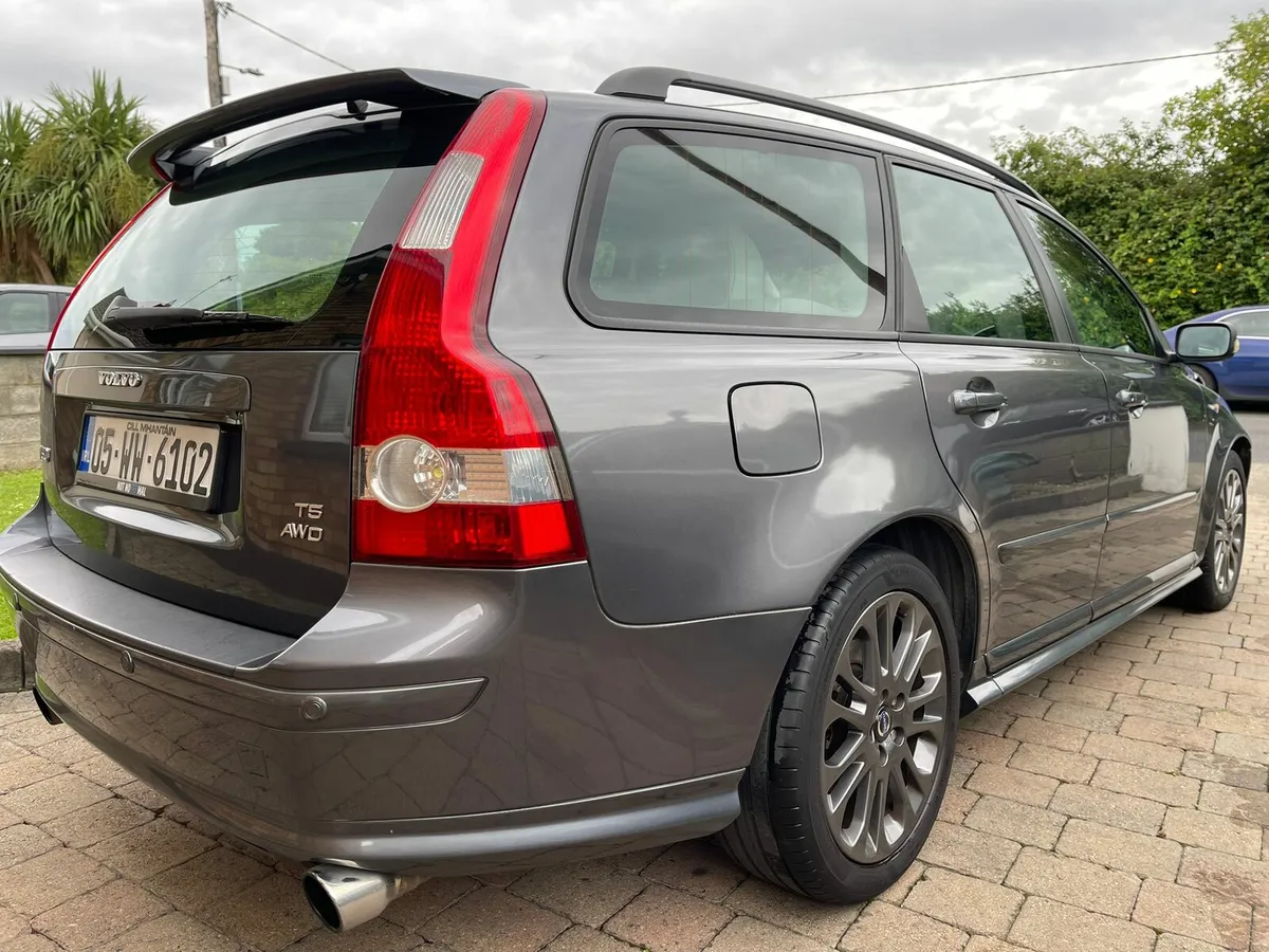 Volvo v50 T5 Manual AWD - Image 3