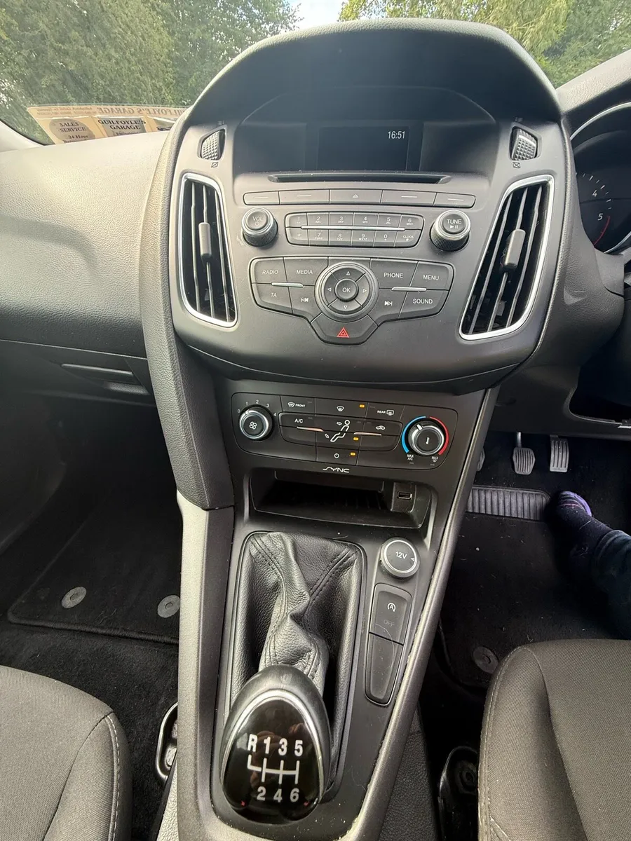 Ford Focus Style - Image 3