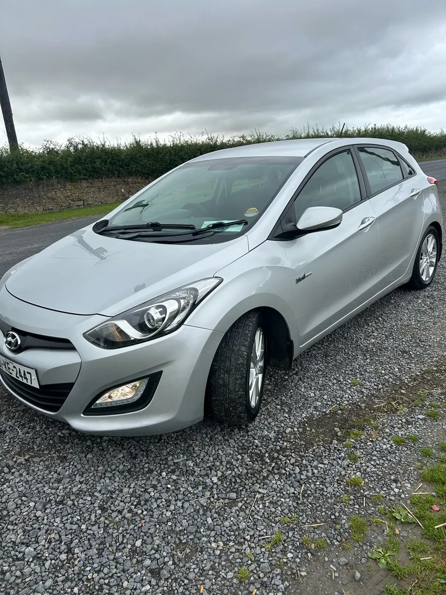 2013 Hyundai i30 DSL 14 month nct - Image 2