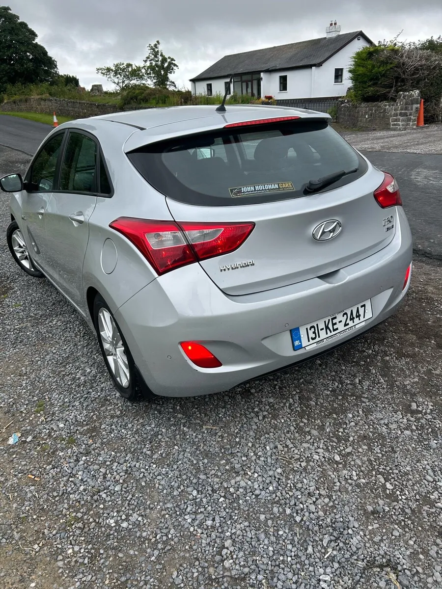 2013 Hyundai i30 DSL 14 month nct - Image 3