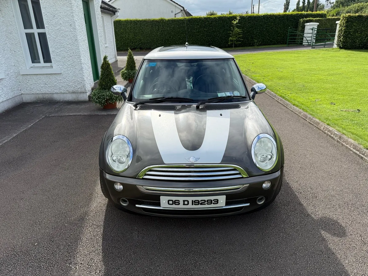 Mini Cooper park lane - Image 2
