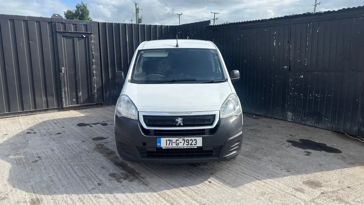2017 Peugeot Partner - Image 3