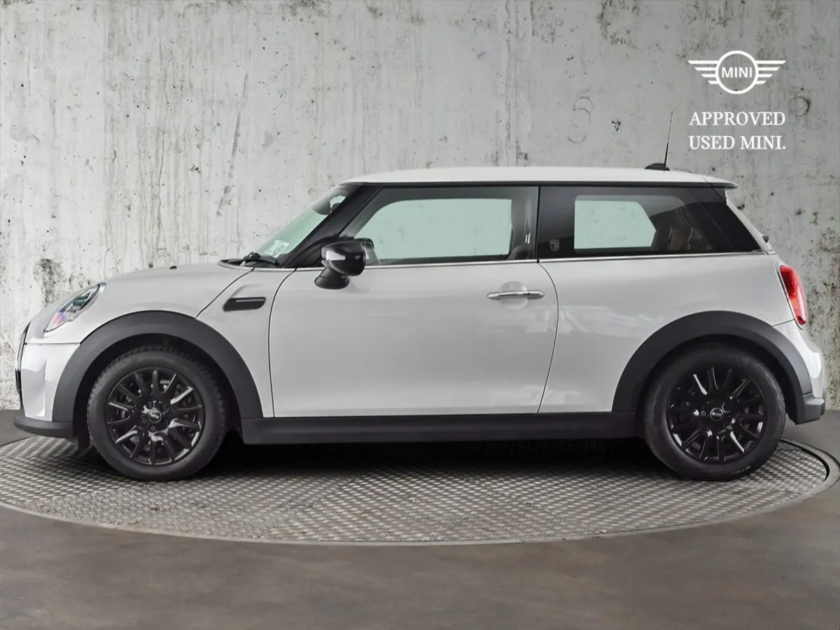 MINI HATCH 3-door Cooper Exclusive - Image 3