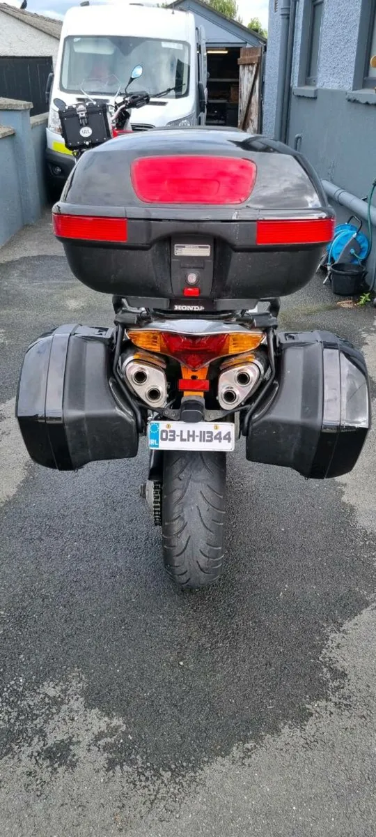Honda vfr 800 vtec - Image 4