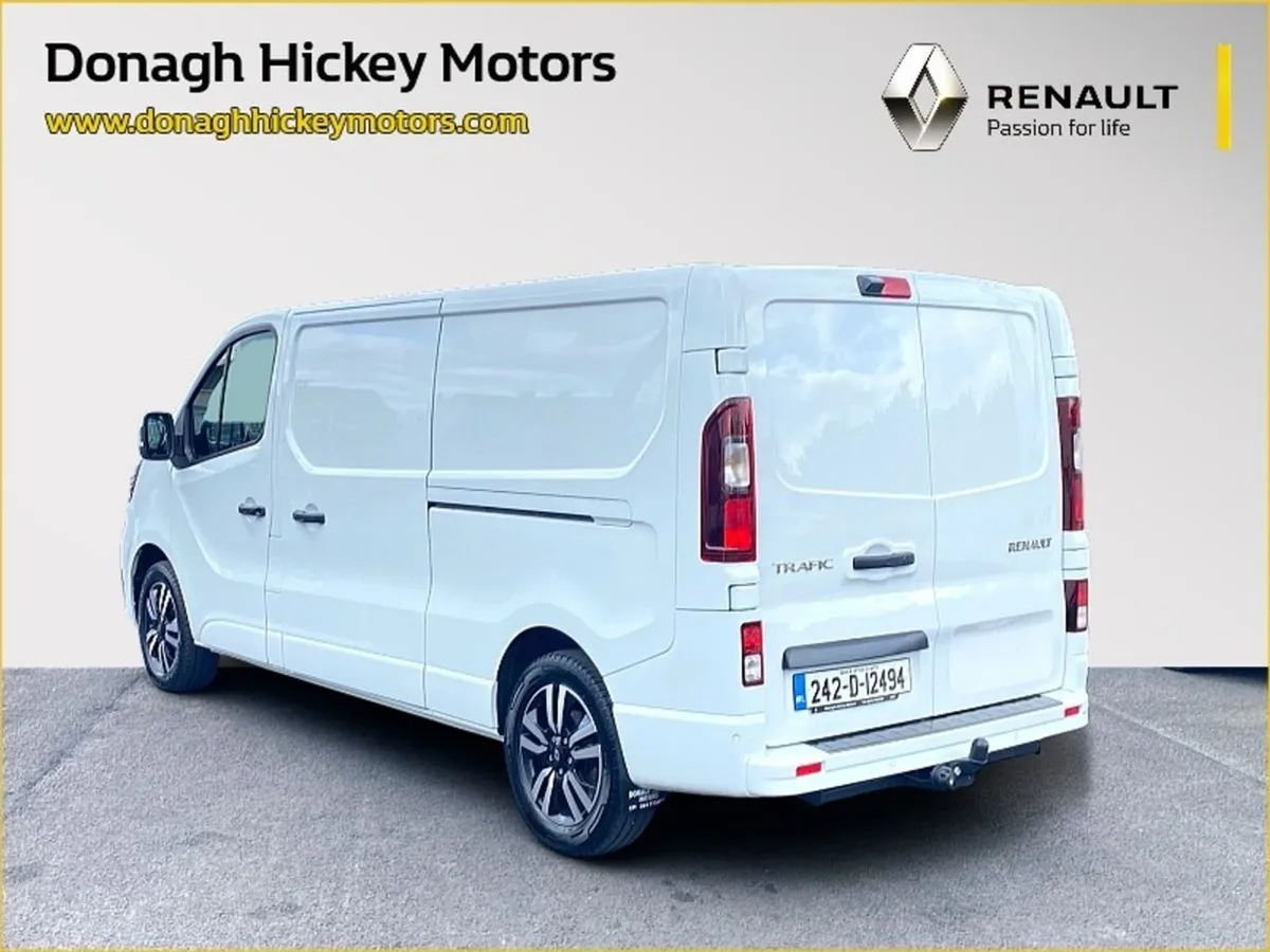 Renault Trafic Trafic DCI 150 Extra Sport - Image 3