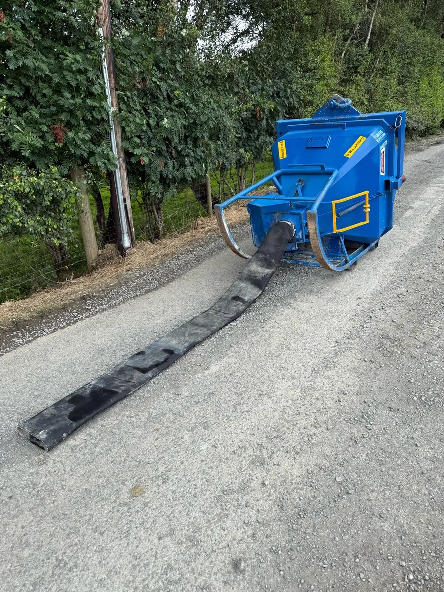 Concrete Skip - Image 1