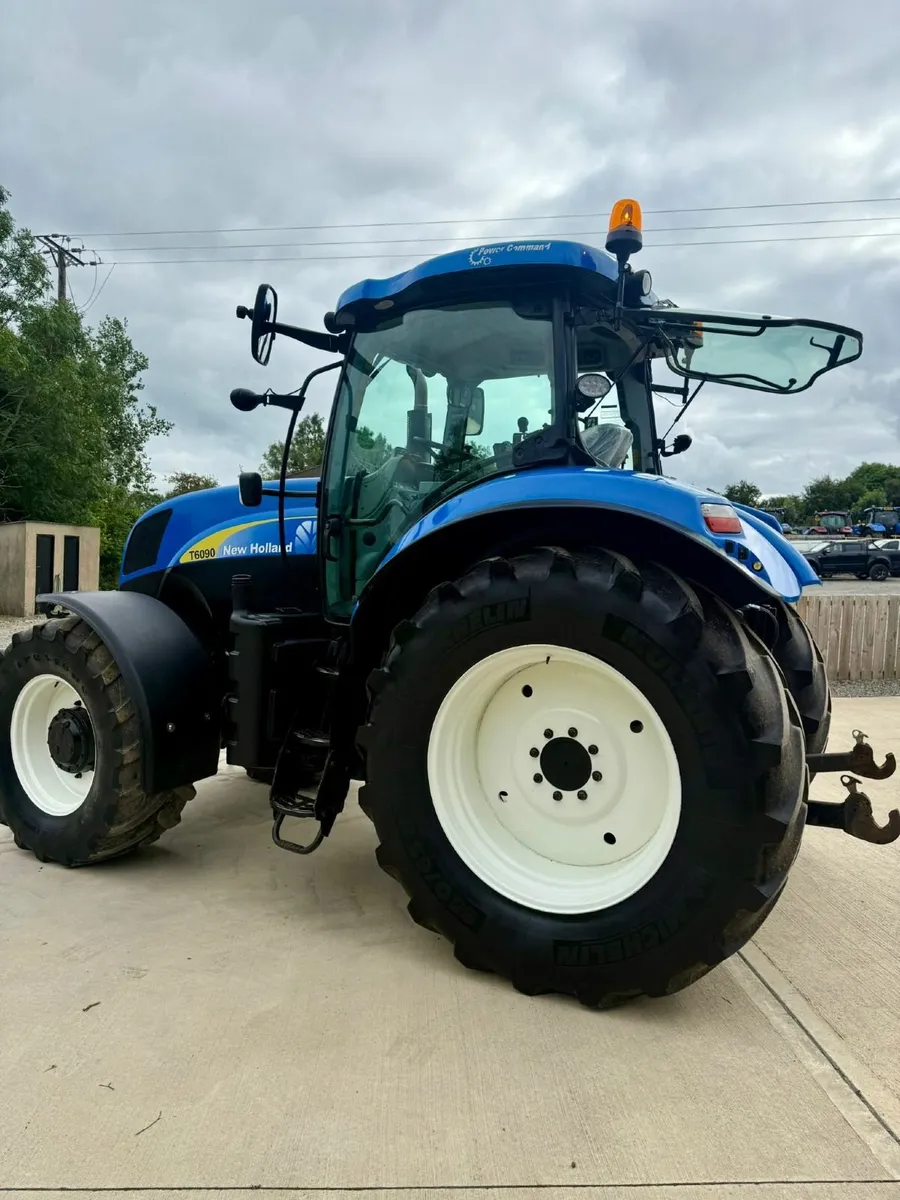 New Holland T6090 - Image 4