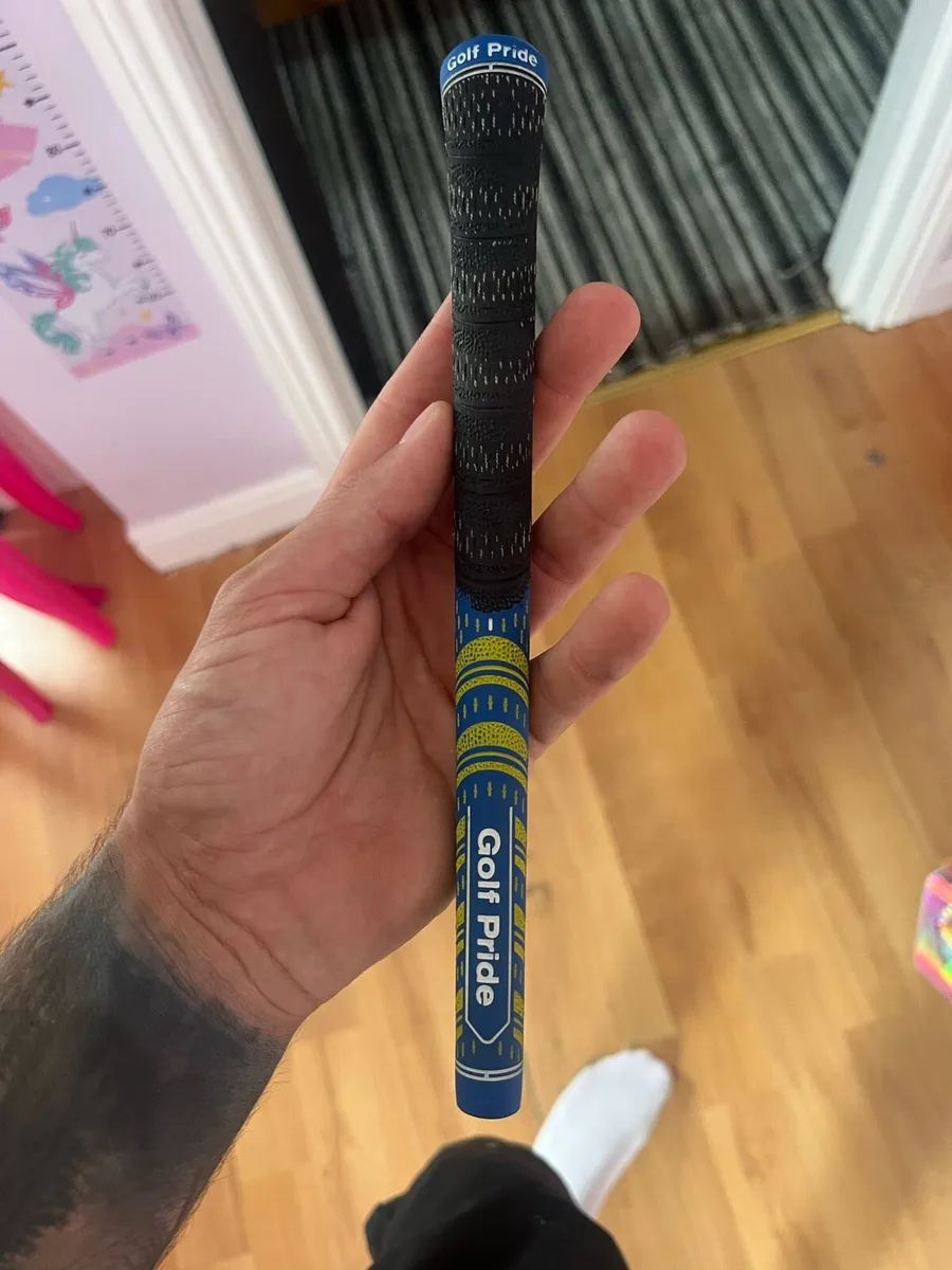 Golf grips + wrench’s - Image 2
