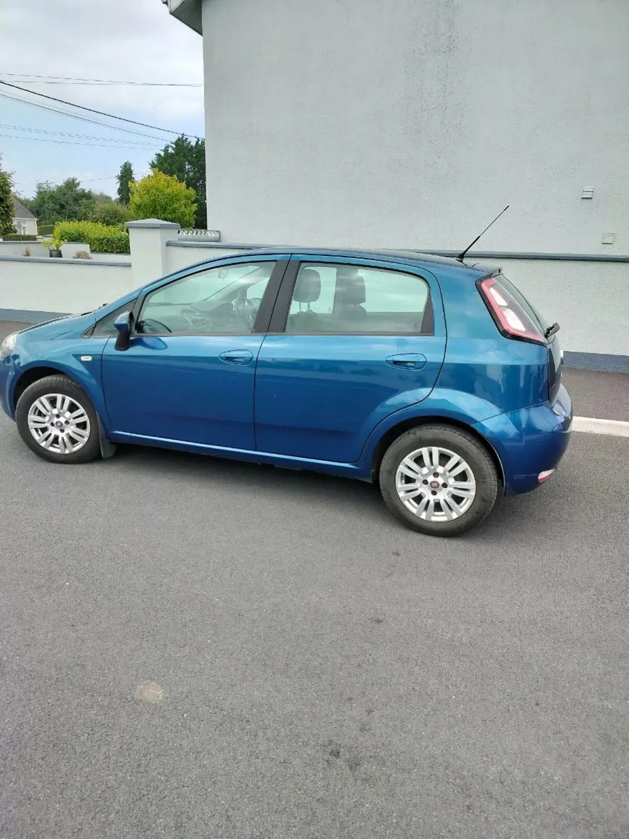 2013 Fiat Punto, 1.3 diesel - Image 3
