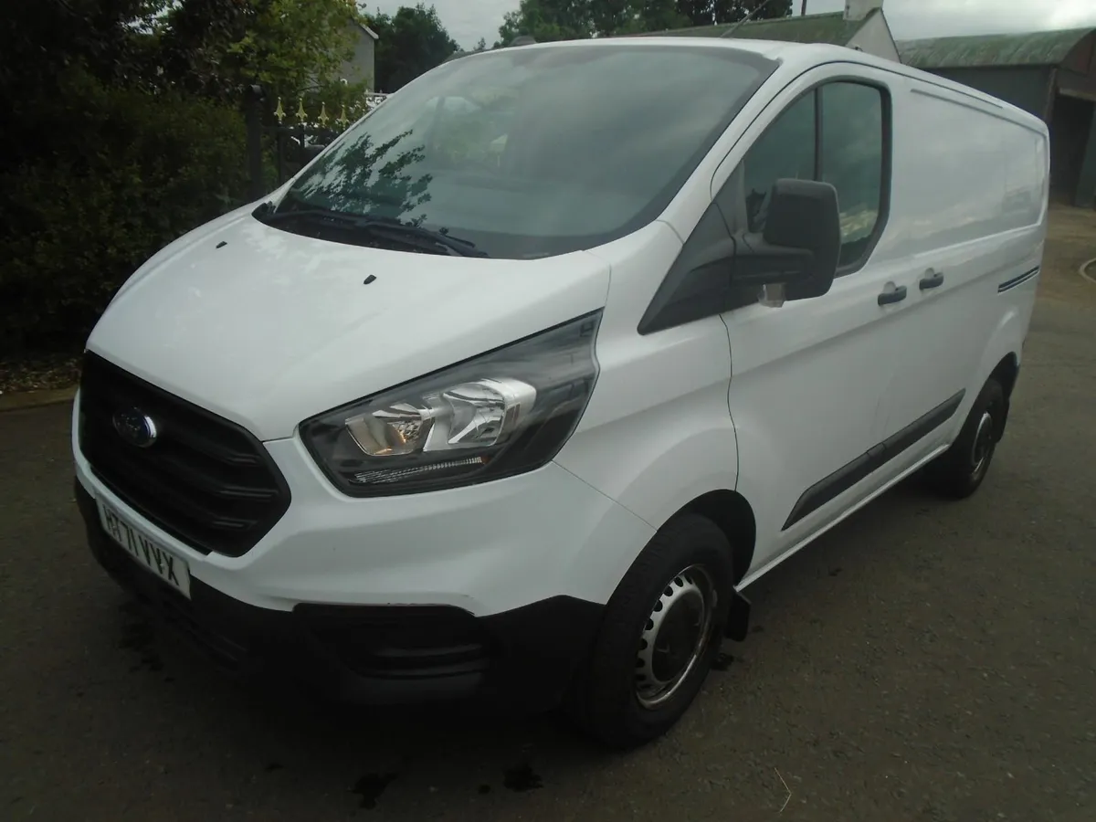 2022 Ford Transit Custom SWB FR 130HP - Image 3
