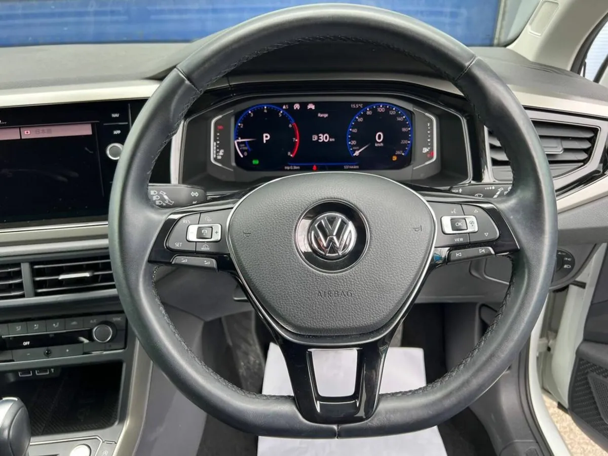 Volkswagen Polo COMFORTLINE 1.0 TSI AUTO // REVERS - Image 4