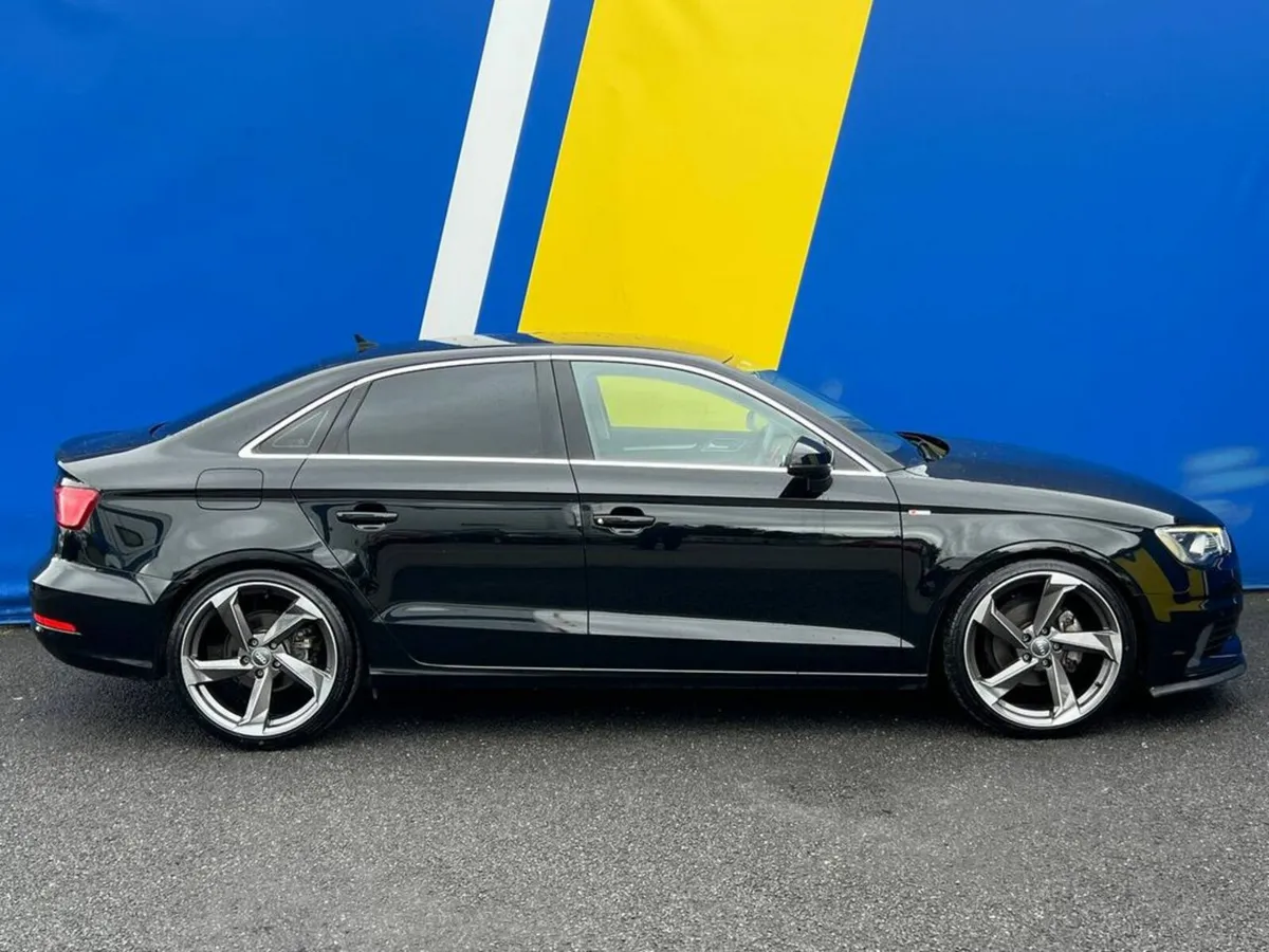 Audi A3 S-LINE PACK 1.4 TFSI // NEW 19" ALLOYS // - Image 2
