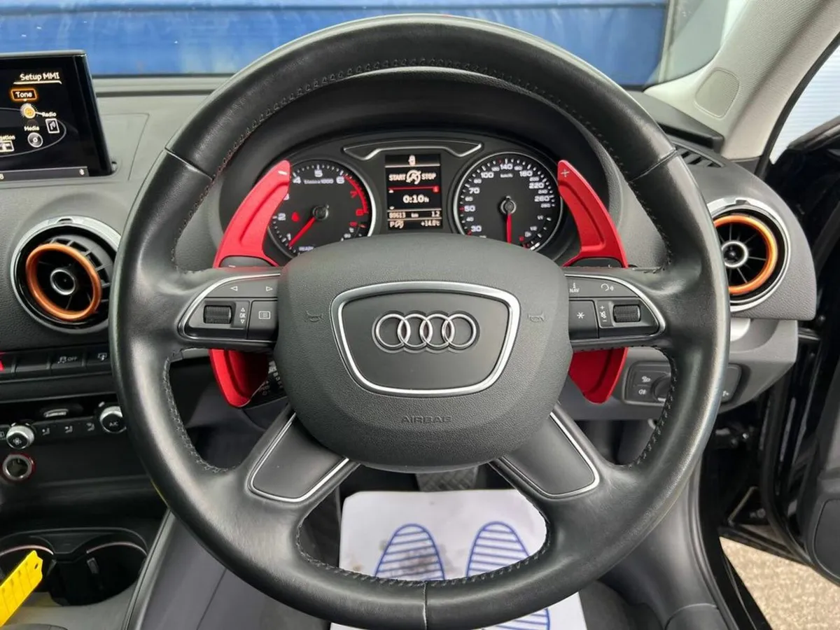 Audi A3 S-LINE PACK 1.4 TFSI // NEW 19" ALLOYS // - Image 4