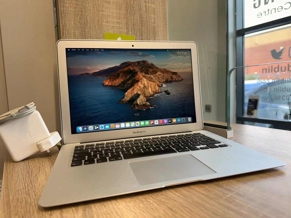 MacBook Air 13” i5 Big Sur - Image 1