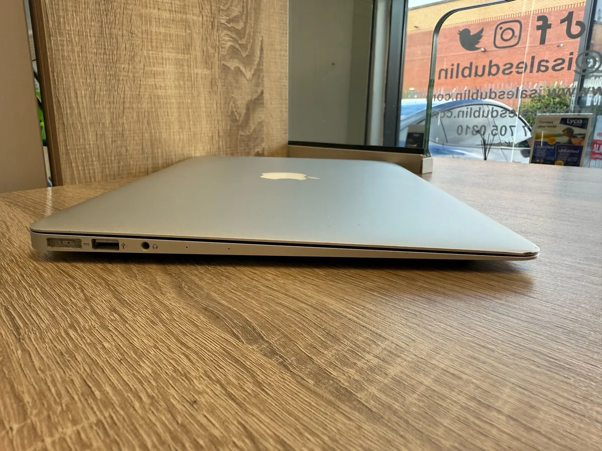 MacBook Air 13” i5 Big Sur - Image 3