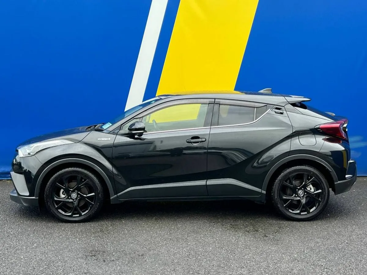 Toyota C-HR 1.8 HYBRID // NEW NCT // HALF LEATHER - Image 3