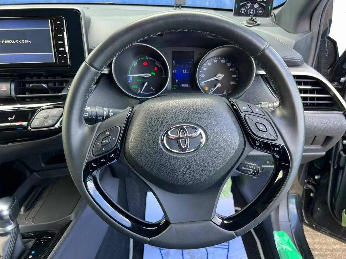 Toyota C-HR 1.8 HYBRID // NEW NCT // HALF LEATHER - Image 4