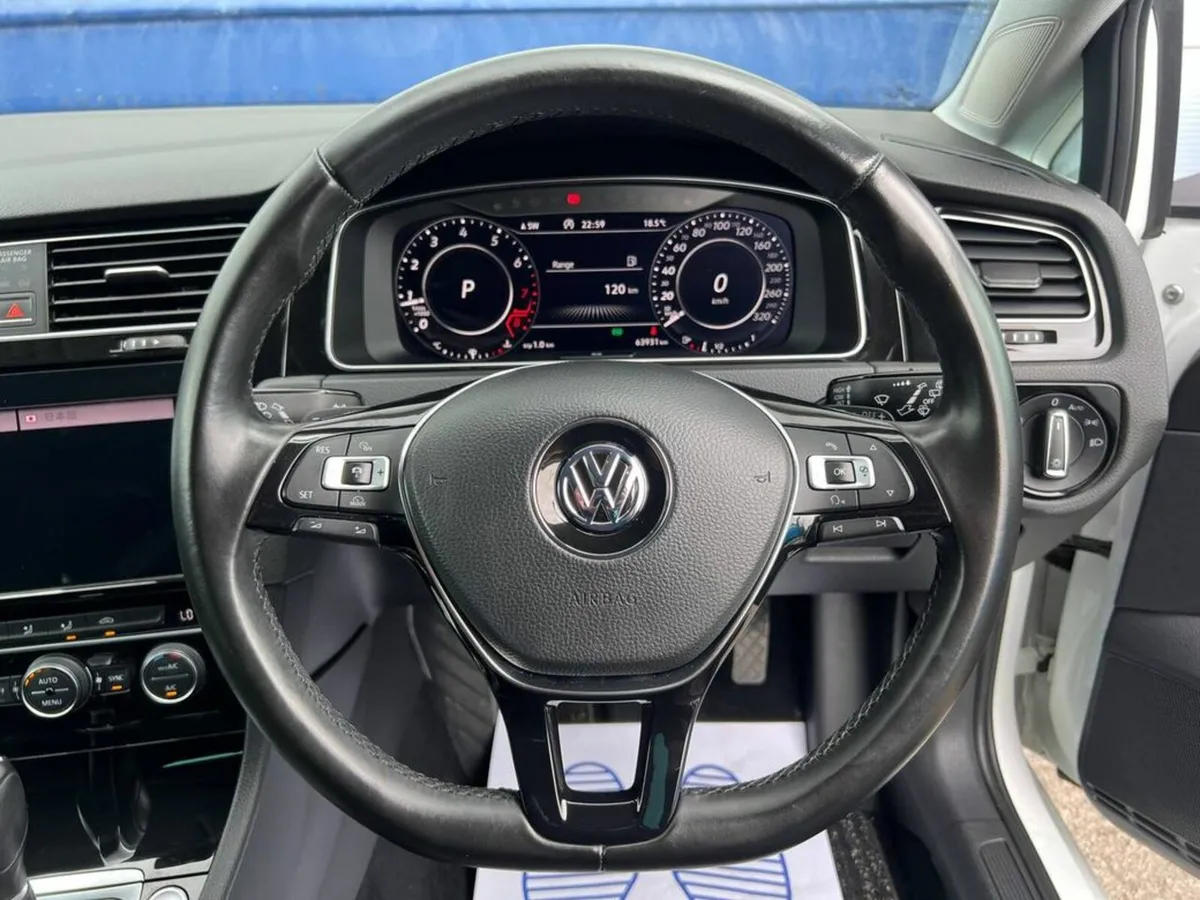 Volkswagen Golf HIGHLINE 1.4 TSI AUTO // SERVICE H - Image 4